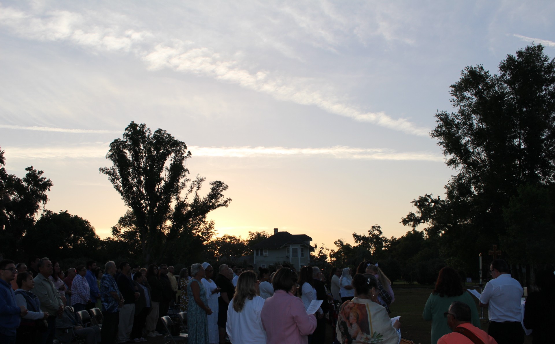 Sunrise Mass - Misa de la Aurora
