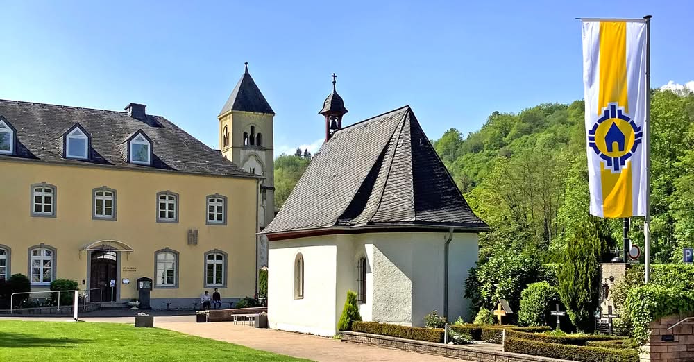 Report from the General Presidium on the sacristy of the Original Shrine.