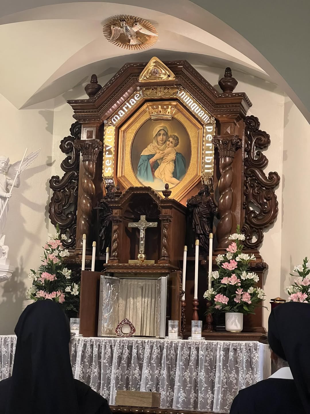 “Lord Jesus Christ, may your Eucharistic presence refresh me in body and soul. M